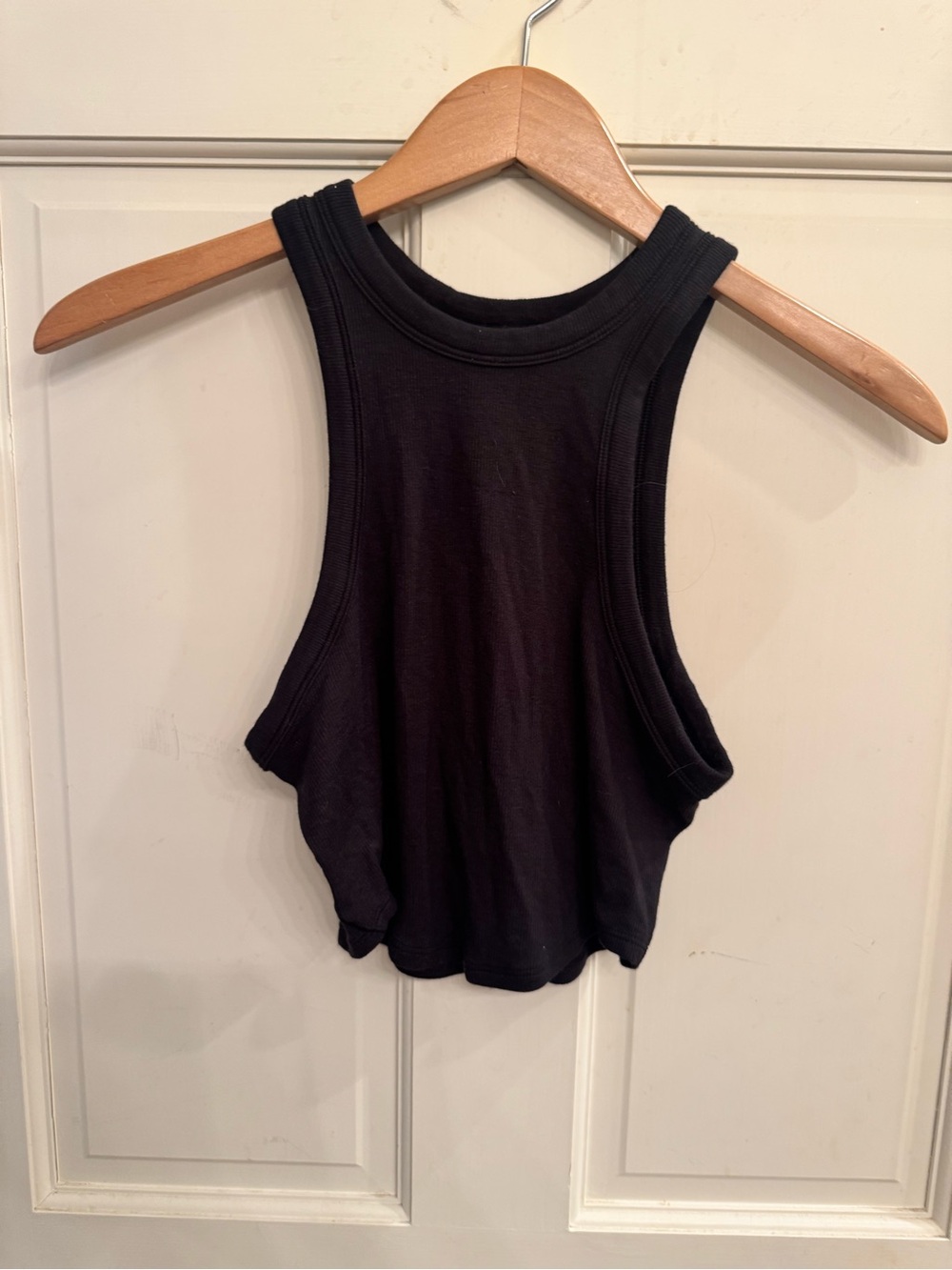 NWOT lululemon athletica Black Ribbed Racerback Crop Tank